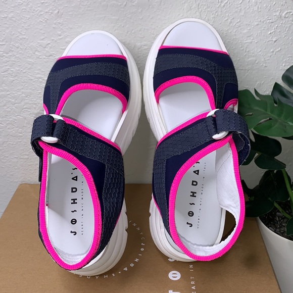 JOSHUA SANDERS
FUXIA SPICE SCUBA SANDALS - Picture 8 of 10